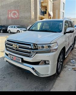 تويوتا لاندكروزر